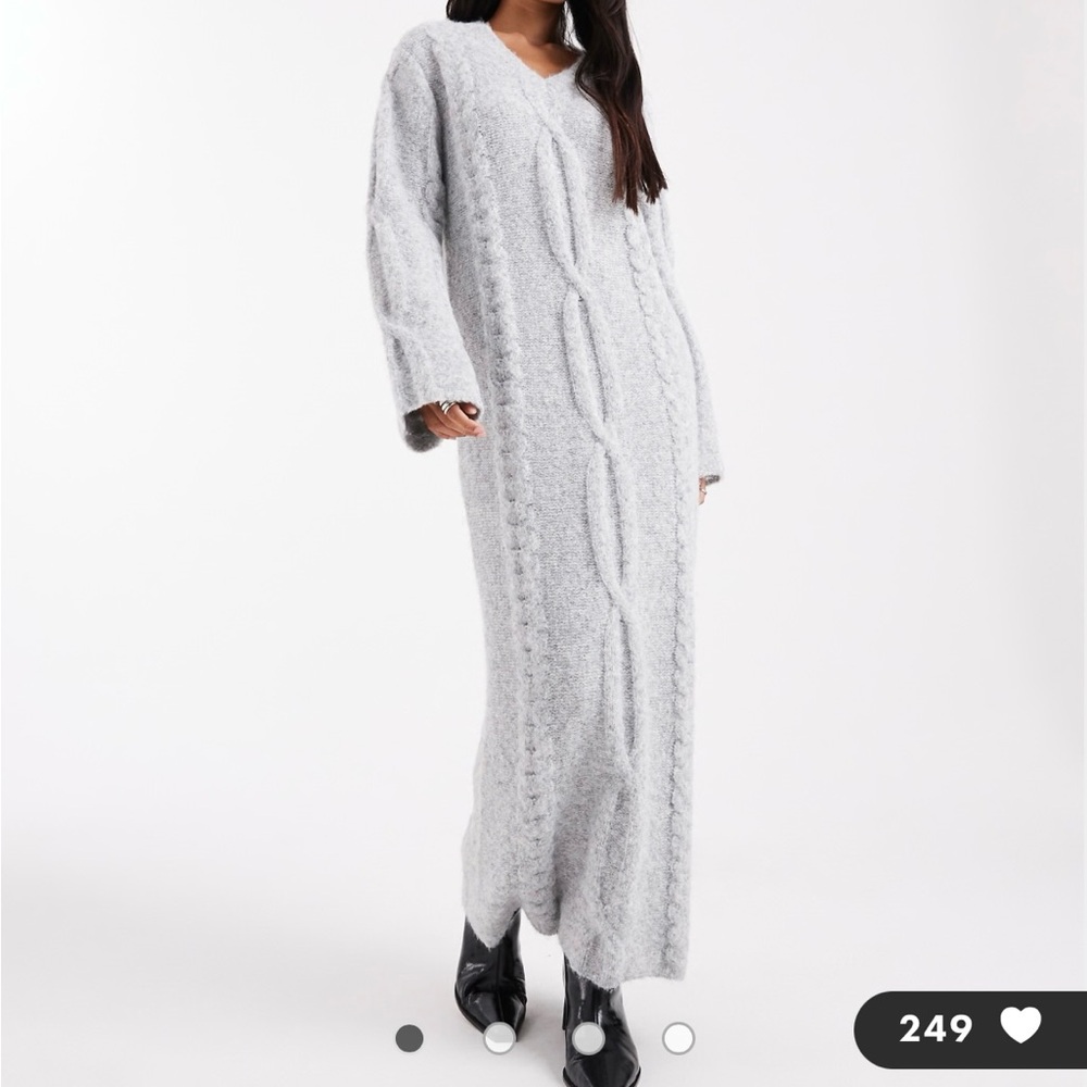 Chic Gray Cable Knit Maxi Dress